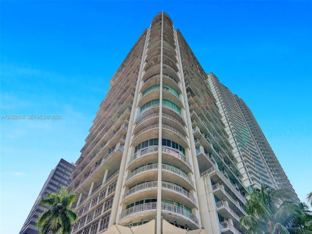  1 BR,  1.50 BTH &nbsp; style home in Miami