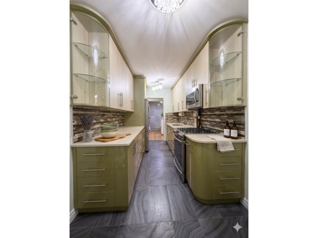  2 BR,  1.00 BTH &nbsp;Co-op style home in Brooklyn