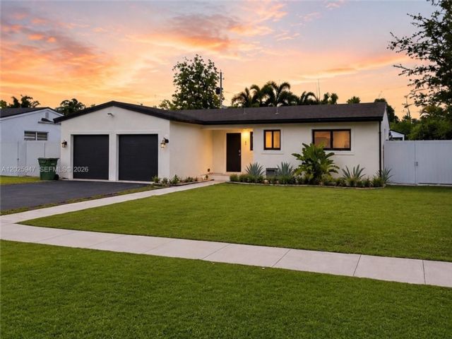  4 BR,  2.00 BTH &nbsp; style home in Homestead