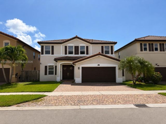  4 BR,  2.50 BTH &nbsp; style home in Homestead