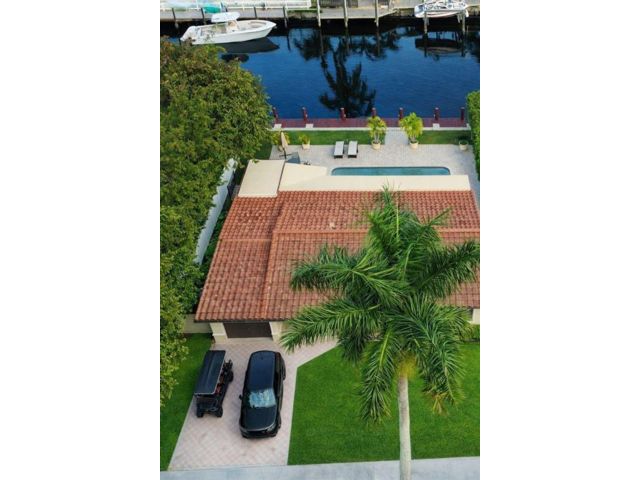  3 BR,  2.00 BTH &nbsp; style home in Pompano Beach