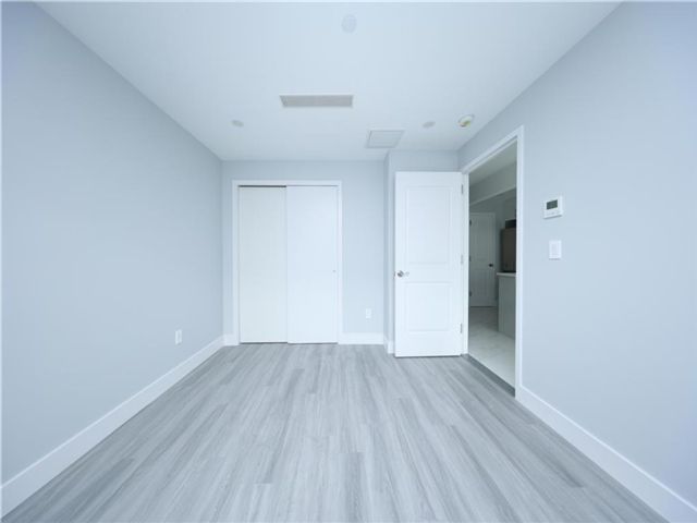 [PHOTO]