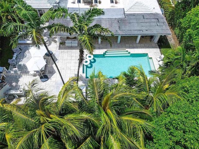  3 BR,  2.50 BTH &nbsp;European style home in Miami Shores