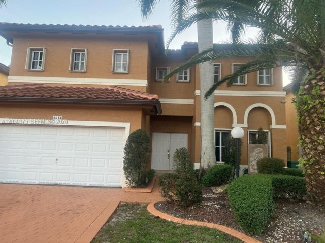  3 BR,  3.00 BTH &nbsp; style home in Homestead