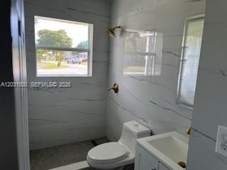 [PHOTO]