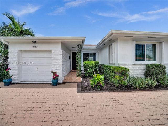  3 BR,  2.00 BTH &nbsp; style home in Bal Harbour