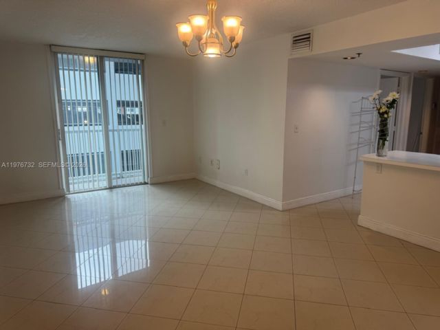  3 BR,  2.00 BTH &nbsp; style home in Miami