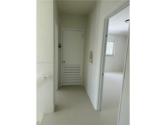 [PHOTO]