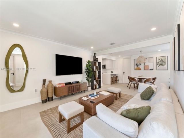  3 BR,  2.00 BTH &nbsp; style home in Coral Gables