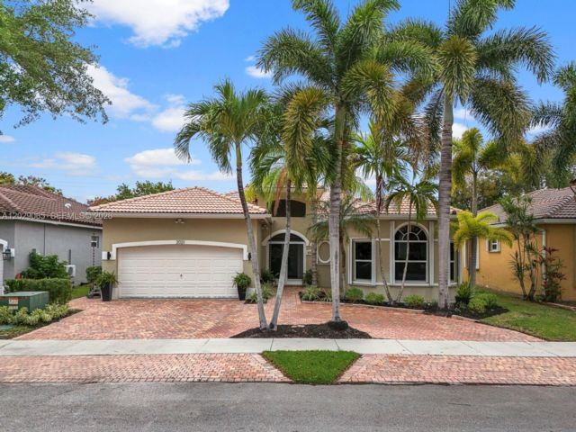  4 BR,  2.50 BTH &nbsp; style home in Florida City