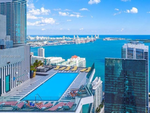  3 BR,  2.50 BTH &nbsp; style home in Miami