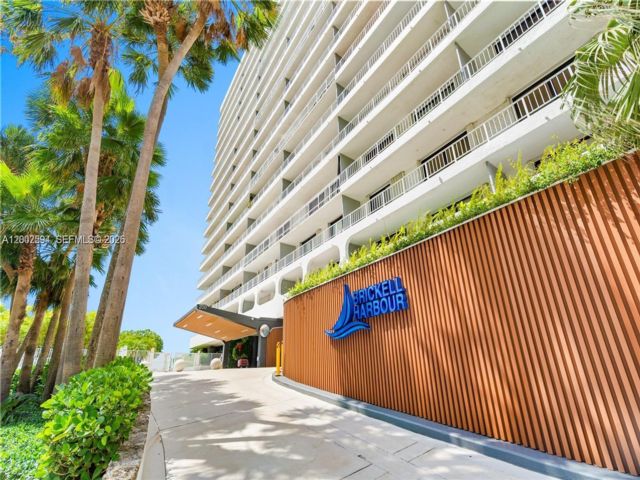  1 BR,  1.00 BTH &nbsp; style home in Miami