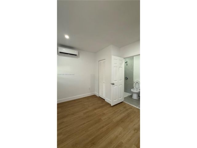 [PHOTO]