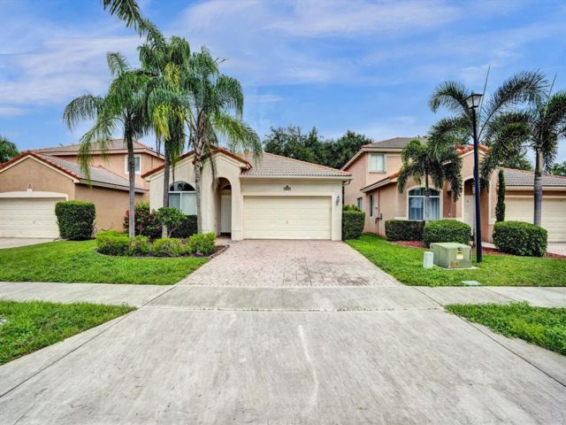  3 BR,  2.00 BTH &nbsp; style home in Coconut Creek