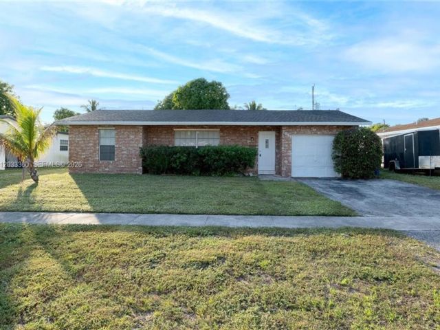 5 BR,  2.00 BTH &nbsp; style home in Lauderhill