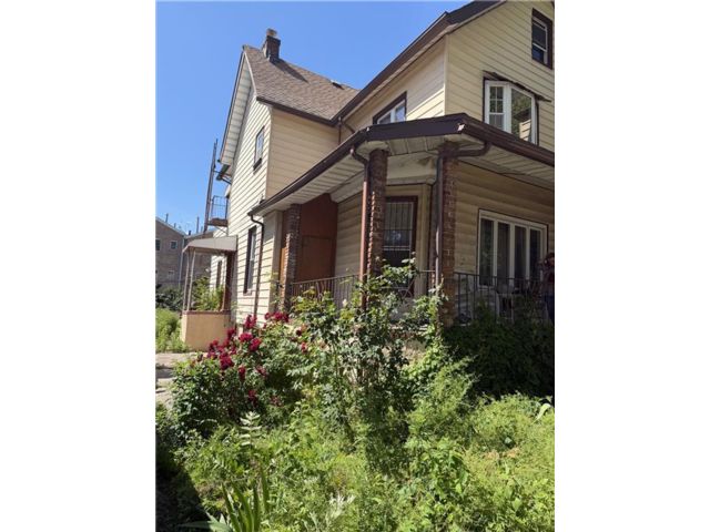 Studio,  0.00 BTH &nbsp;Multi-family style home in Bensonhurst
