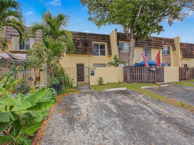  3 BR,  1.50 BTH &nbsp; style home in Davie