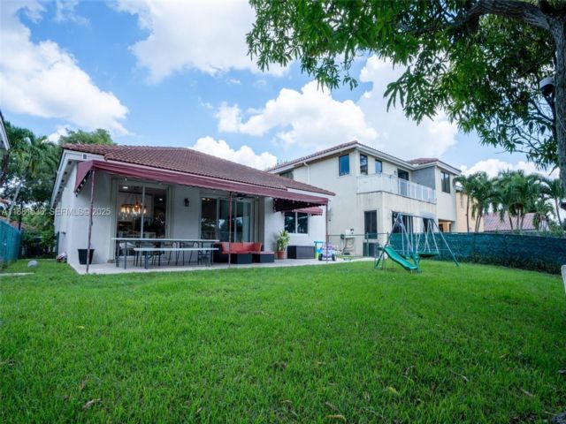 3 BR,  2.00 BTH &nbsp;European style home in Miramar