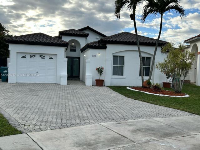  3 BR,  2.00 BTH &nbsp;European style home in Miami
