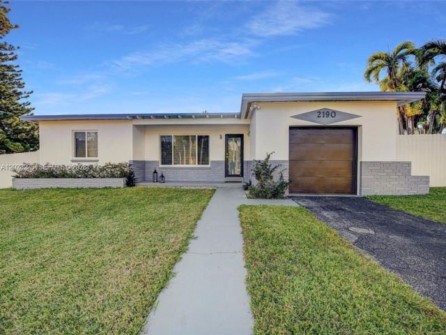  3 BR,  2.00 BTH &nbsp; style home in Miami