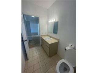 [PHOTO]