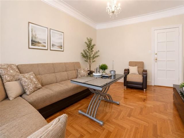  1 BR,  1.00 BTH &nbsp;Co-op style home in Brighton Beach