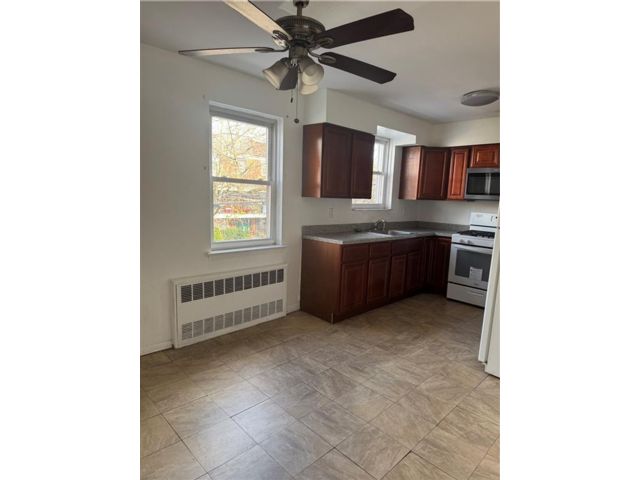  3 BR,  2.00 BTH &nbsp;Multi-family style home in East Flatbush