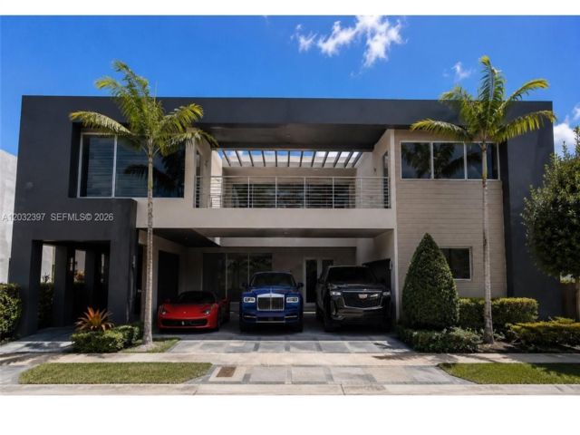  6 BR,  7.00 BTH &nbsp; style home in Medley