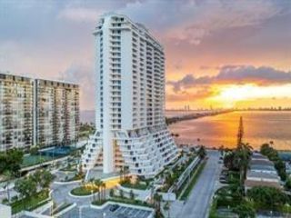 1 BR,  1.50 BTH &nbsp; style home in Miami