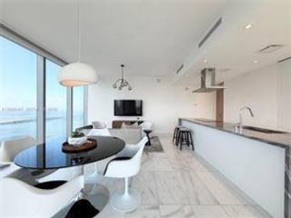  2 BR,  2.00 BTH &nbsp; style home in Miami