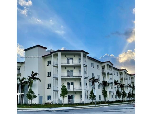  1 BR,  1.00 BTH &nbsp; style home in Medley