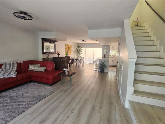  3 BR,  3.00 BTH &nbsp; style home in Aventura