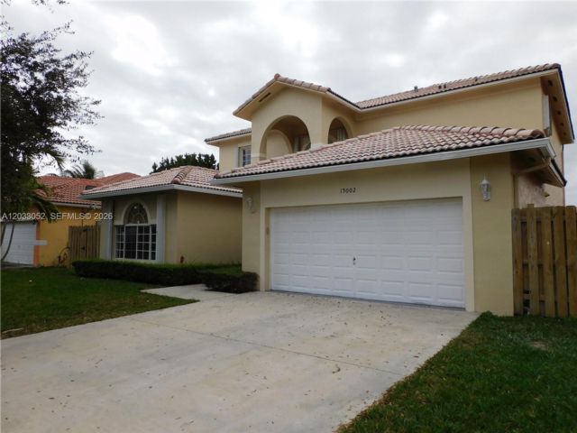  4 BR,  3.50 BTH &nbsp; style home in Miami