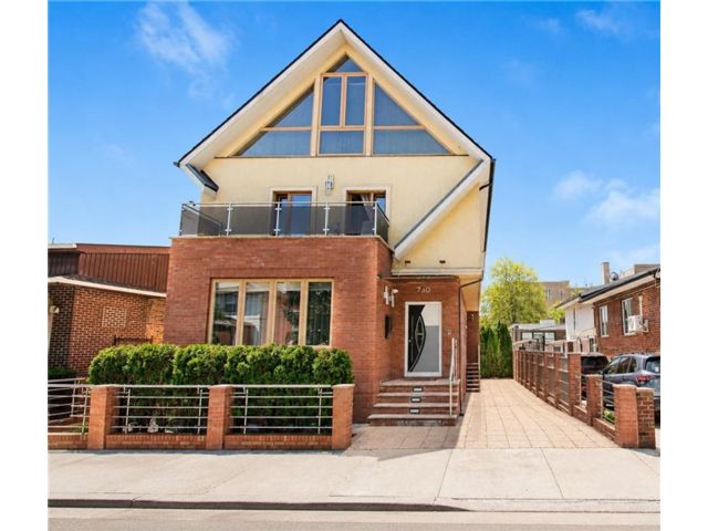 Studio,  0.00 BTH &nbsp;Multi-family style home in Sheepshead Bay