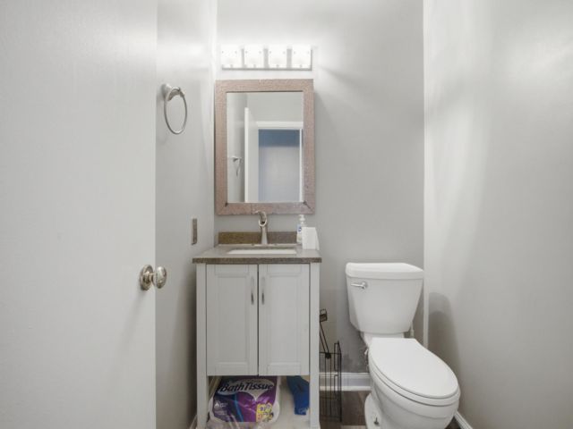 [PHOTO]