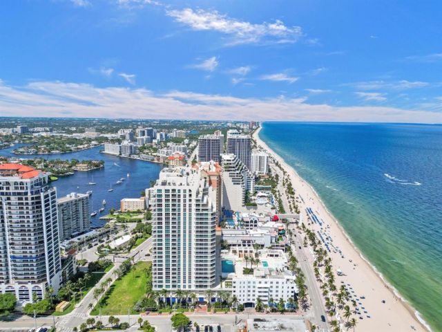  2 BR,  2.00 BTH &nbsp; style home in Fort Lauderdale