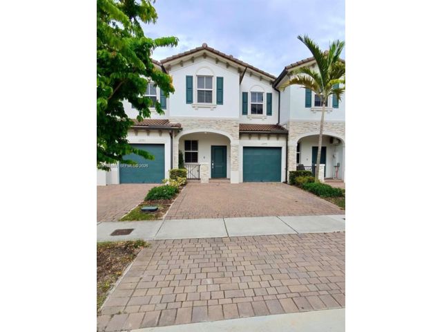  3 BR,  2.50 BTH &nbsp; style home in Miami