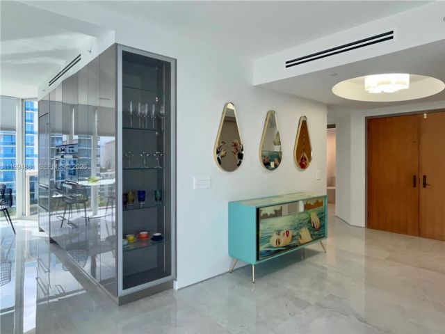  3 BR,  3.00 BTH &nbsp; style home in Sunny Isles Beach