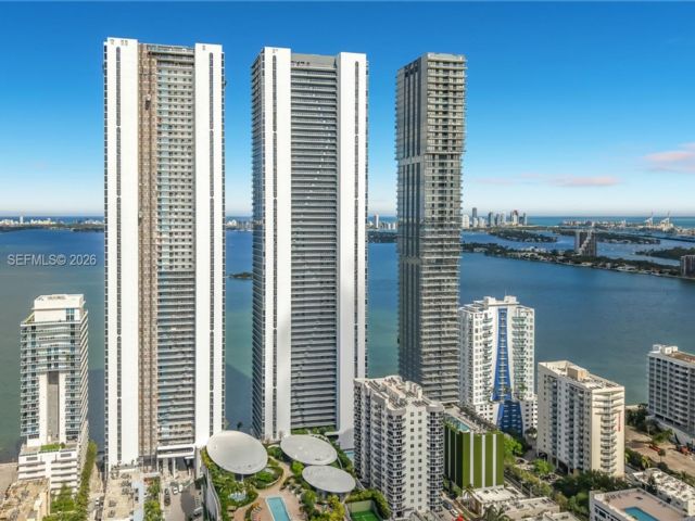  1 BR,  2.00 BTH &nbsp; style home in Miami