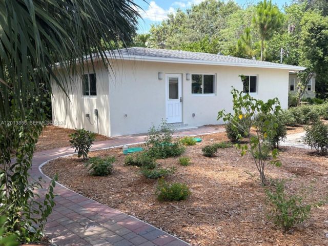  2 BR,  2.00 BTH &nbsp; style home in Coral Gables