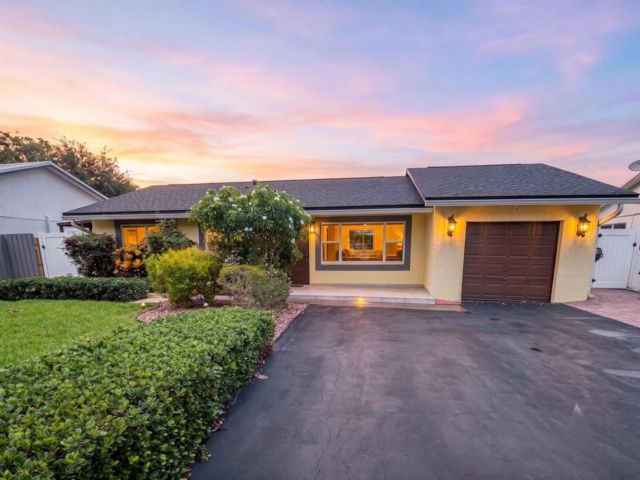  4 BR,  2.00 BTH &nbsp; style home in Boca Raton