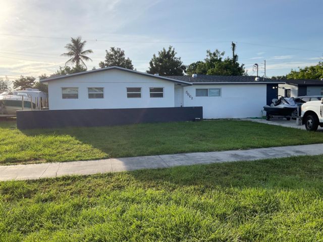  3 BR,  2.00 BTH &nbsp; style home in West Palm Beach