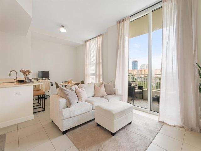  1 BR,  1.00 BTH &nbsp; style home in West Palm Beach