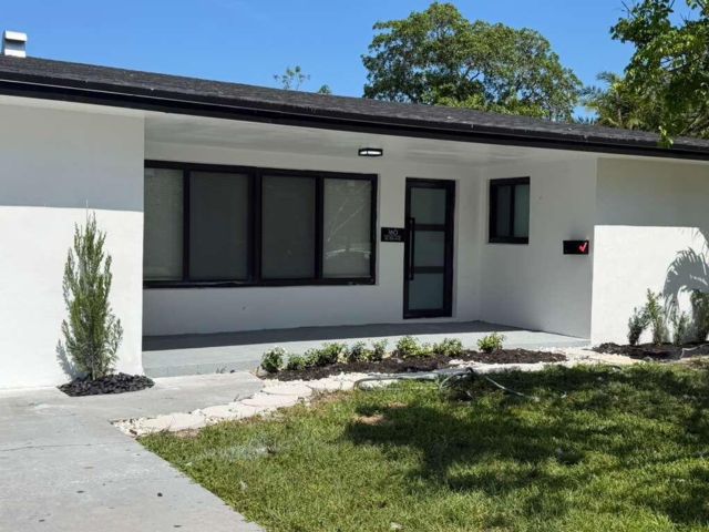  3 BR,  2.00 BTH &nbsp; style home in Pompano Beach