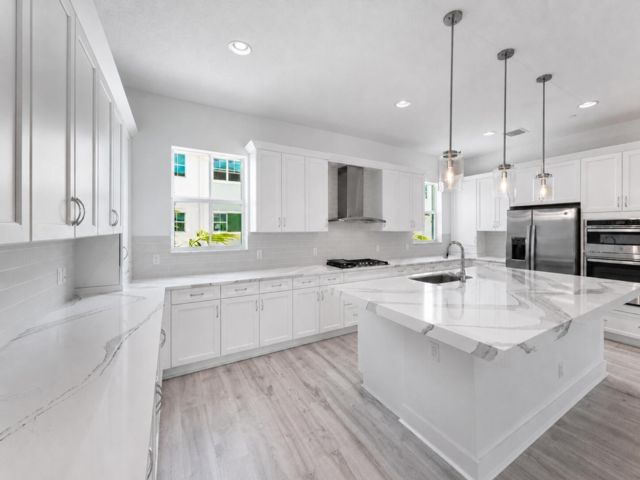  3 BR,  3.50 BTH &nbsp;Townhouse style home in Palm Beach Gardens