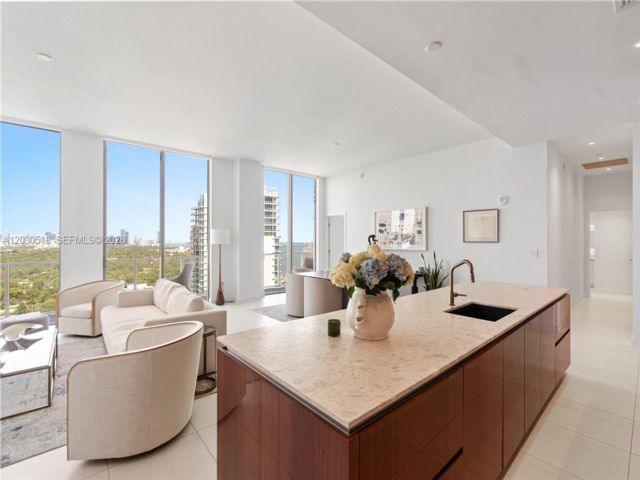  3 BR,  3.50 BTH &nbsp; style home in Miami