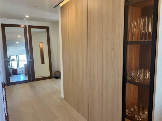 [PHOTO]