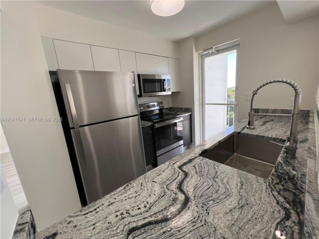  1 BR,  1.00 BTH &nbsp; style home in Miami