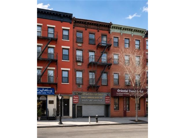 Studio,  0.00 BTH &nbsp;Mixed use style home in Cobble Hill