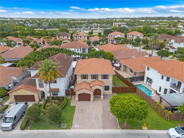 [Miami Real Estate, listing number 3343487]